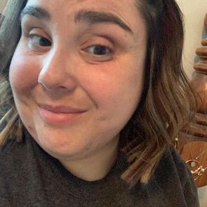 Meet your Posher, Lela